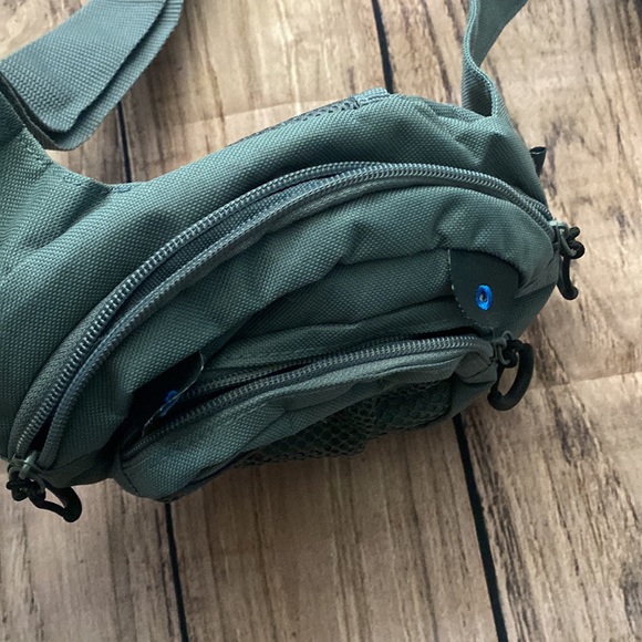 Sling bag/belt bag - Picture 3 of 4